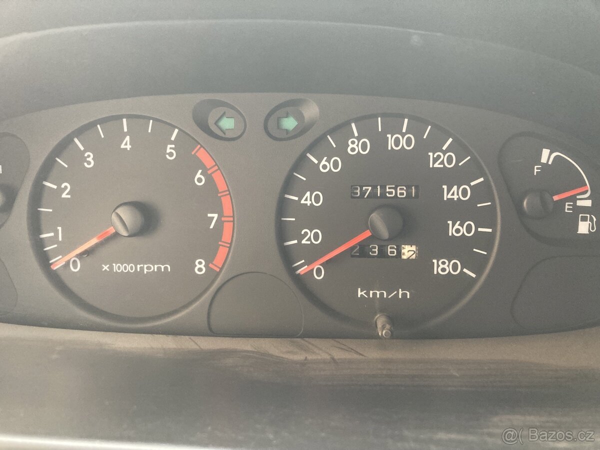 hyundai starex 4x4