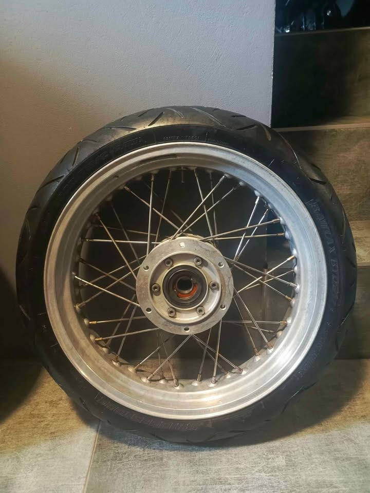 Drátěná kola na motorku - 5