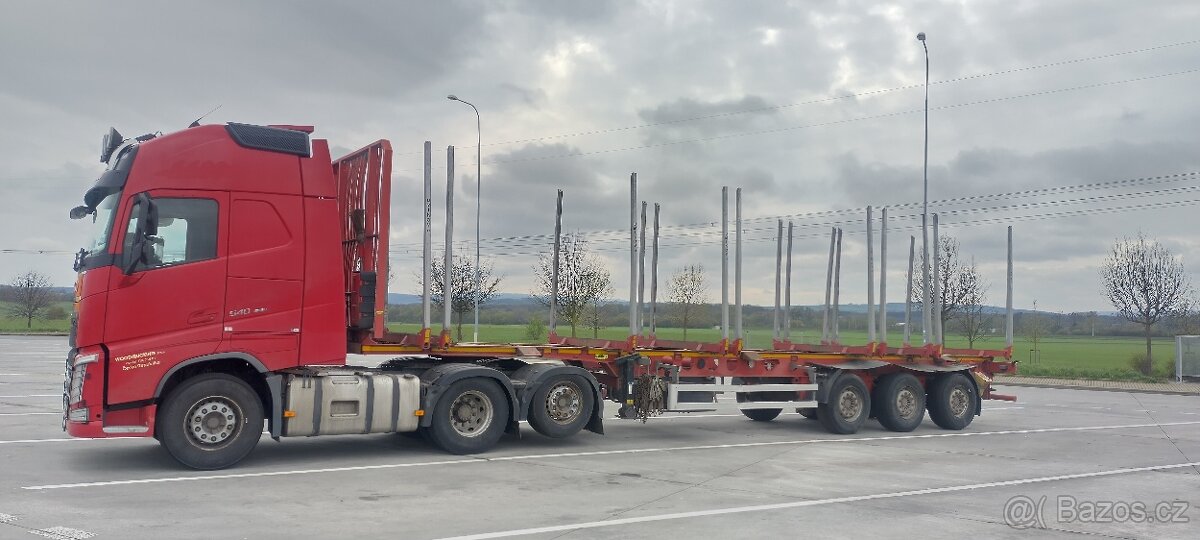 VOLVO odvozní souprava na dřevo, bezrukáč, kláničák, dřevák, - 5