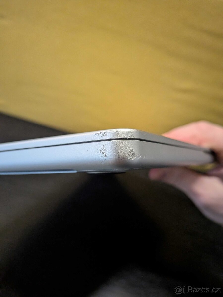 Apple MacBook Pro 14" M3 8GB / 512GB - 5