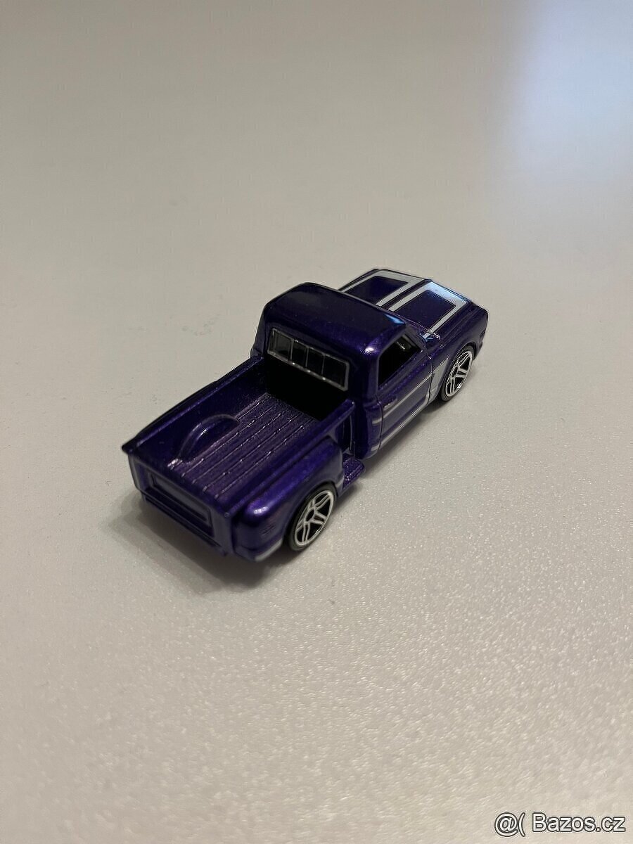 Hotwheels Custom '69 Chevy - 5