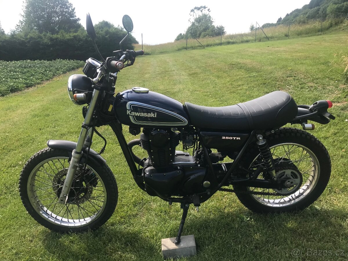 Kawasaki TR 250 - 5