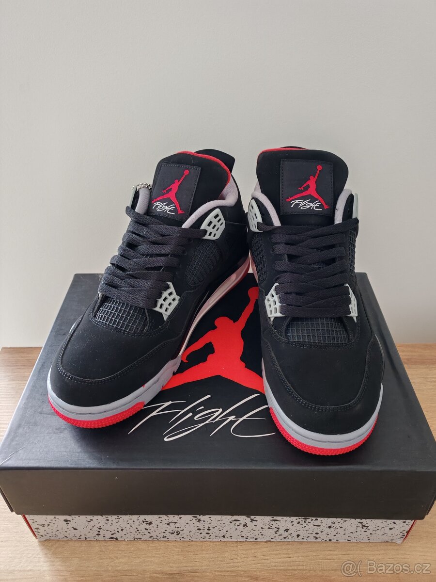 Nike Air Jordan 4 Retro Bred - 5