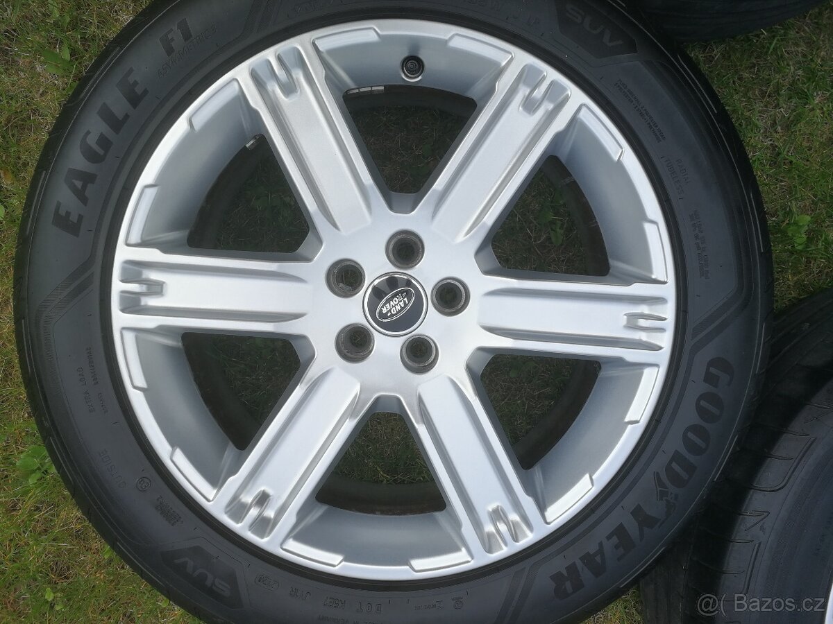 19" kola Range Rover Evoque, bez jediného škrábnutí