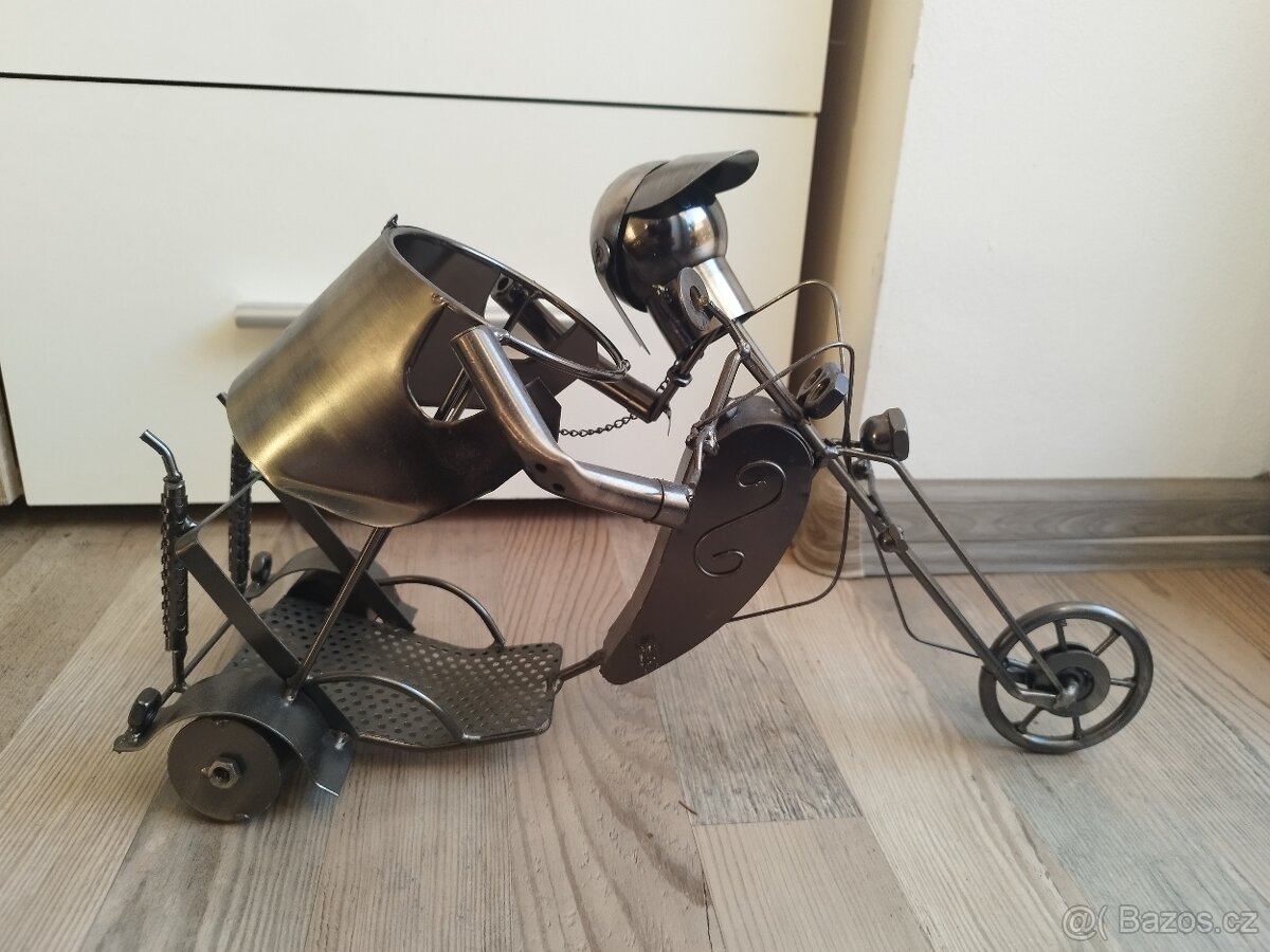 Stojan na víno harley, tříkolka, Stojan na láhev - 5