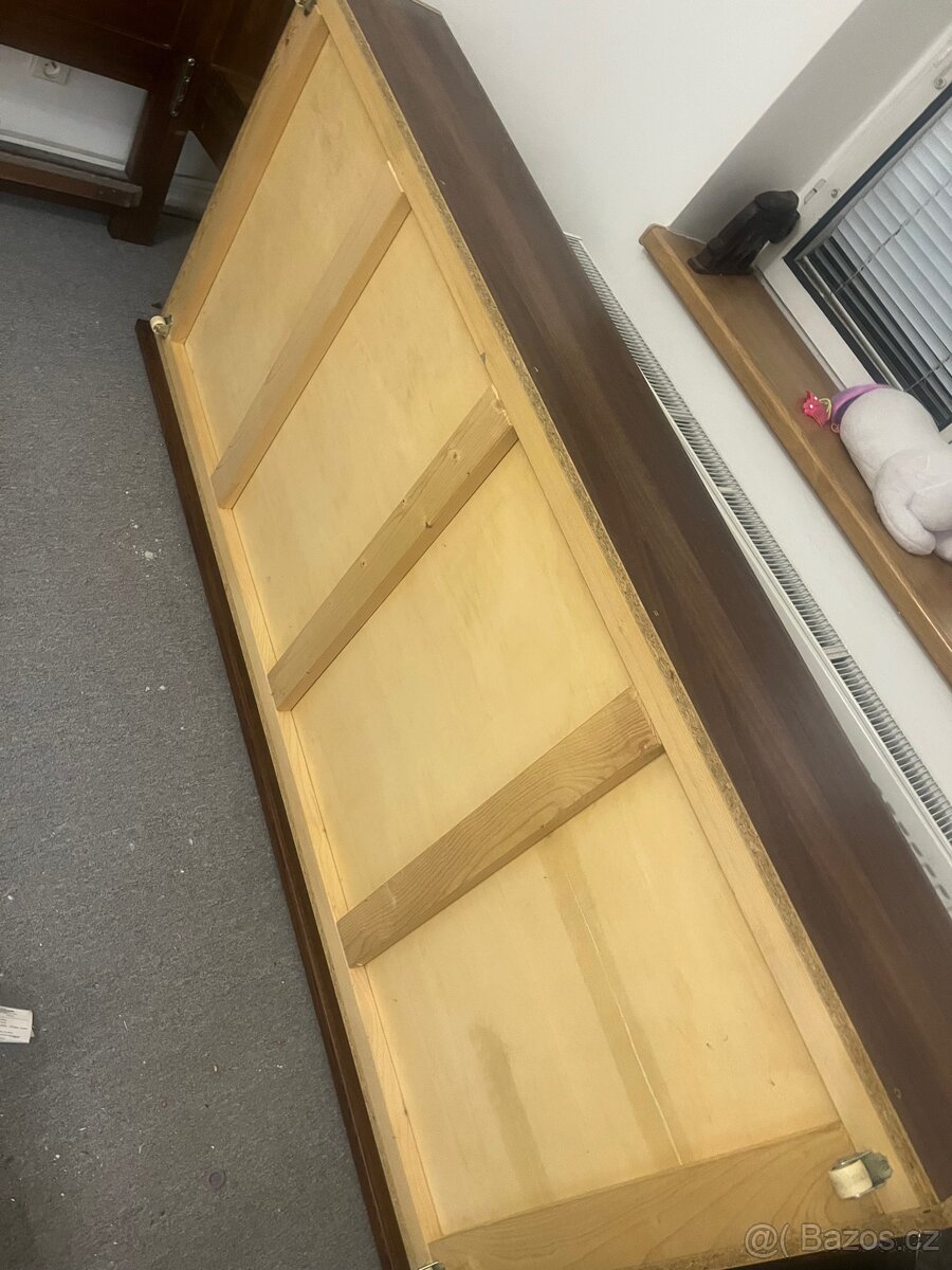 Postel z masivu s úložným místem - Dub - 5