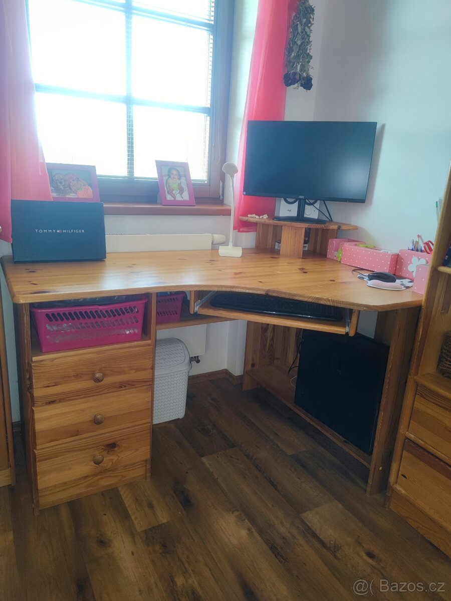 Postel s úložným prostorem a vysokou matrací - 5