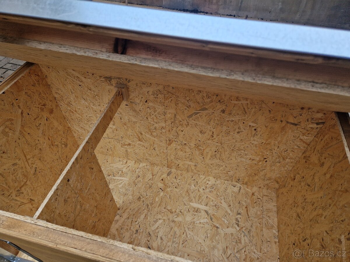 Zateplená psí bouda - 5