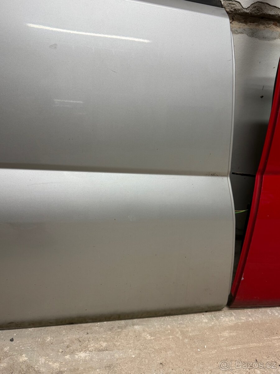 Suzuki Ignis 03-08, zadní dveře - 5