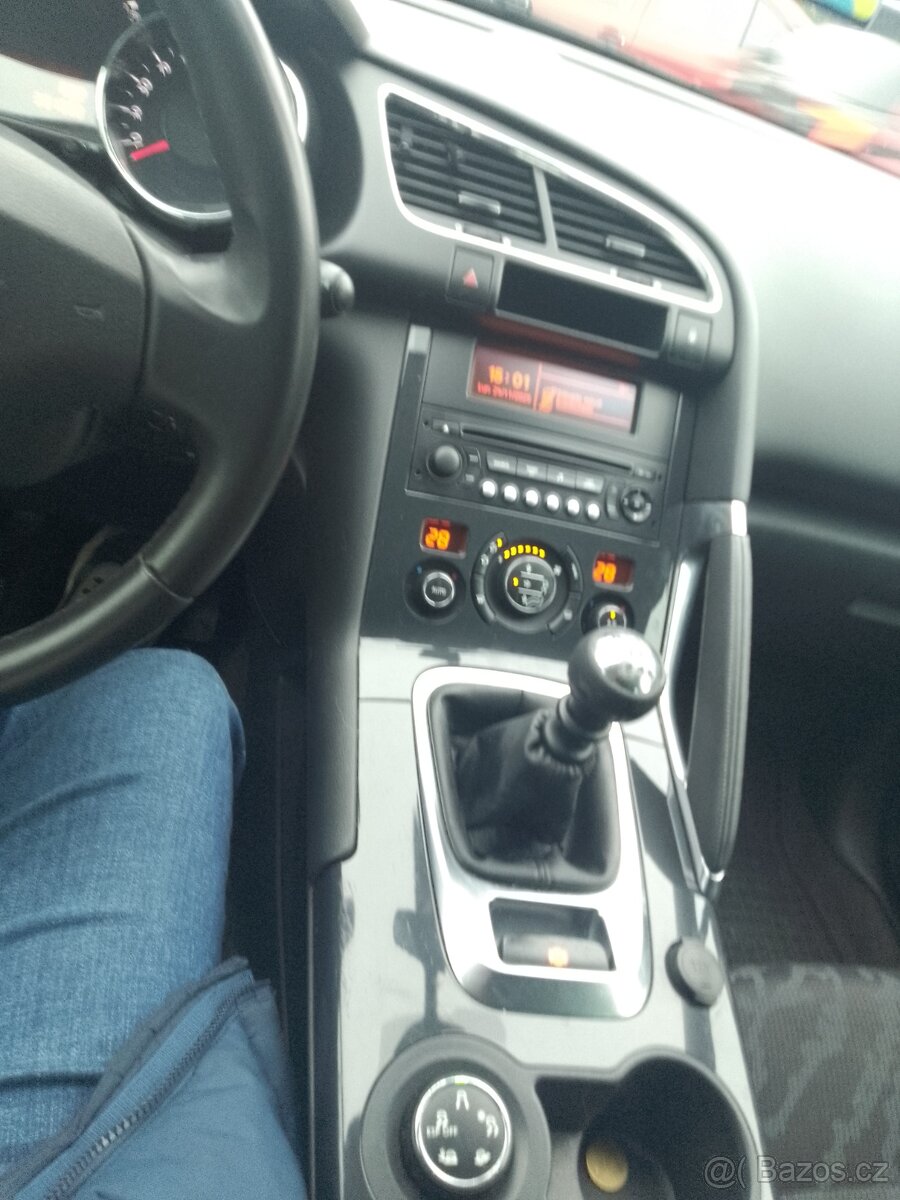 Prodám Peugeot 3008 Hdi - 5