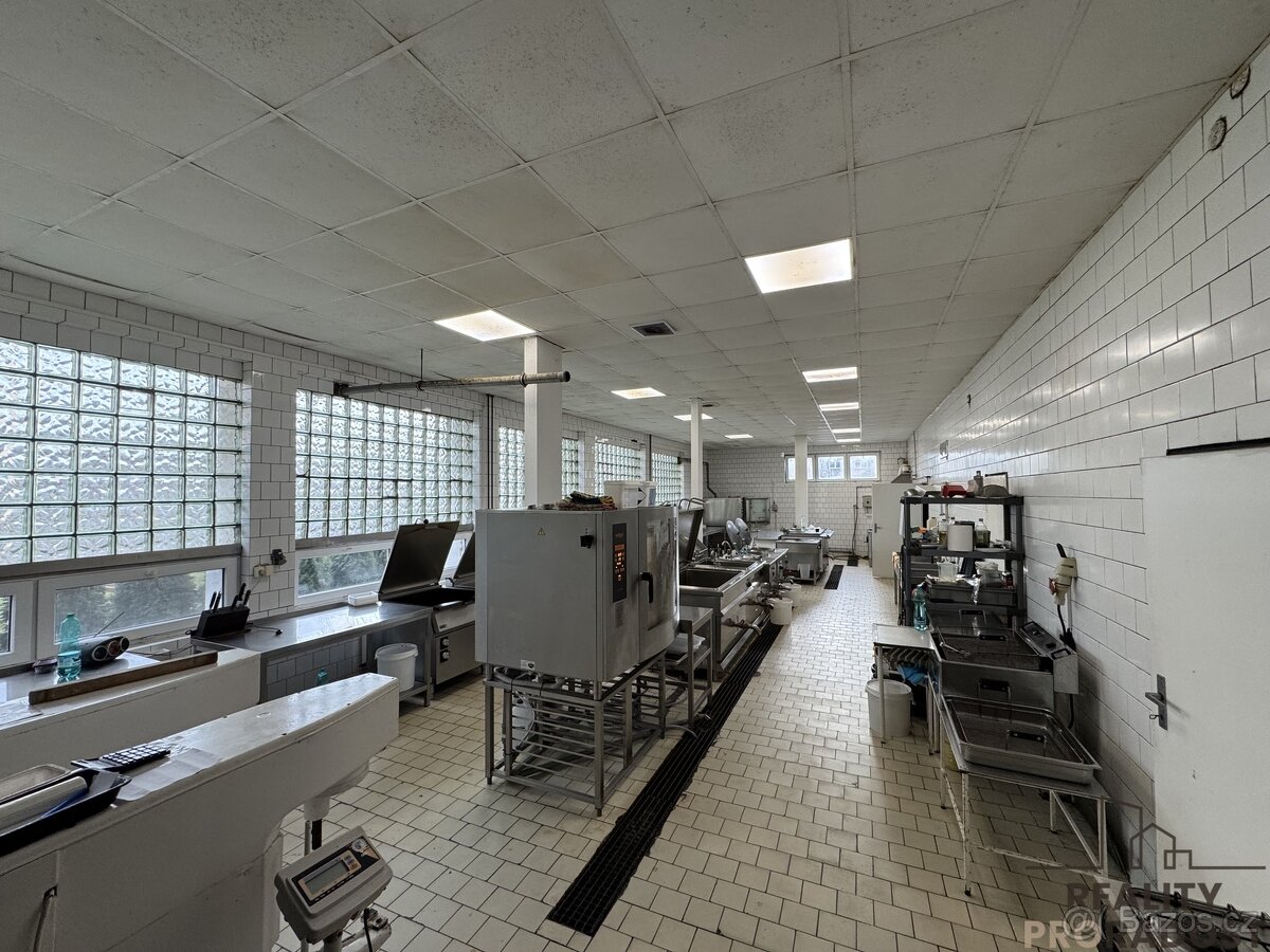 Prodej komerčního skladu - 5