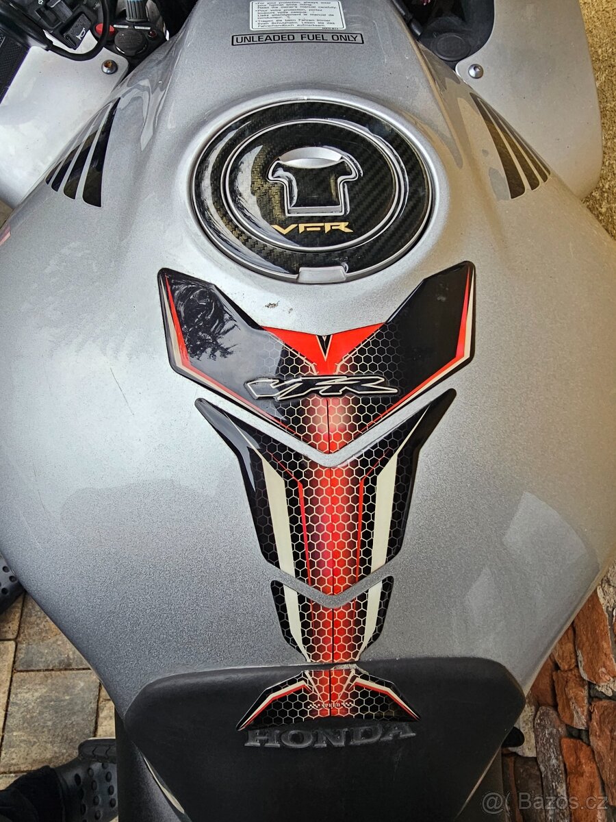 Honda VFR 800 Vtec - 5