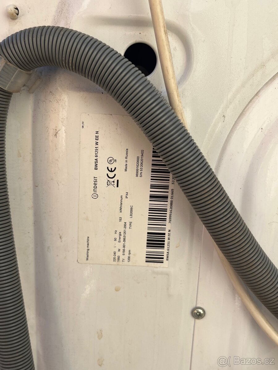 Pračka Indesit - 5