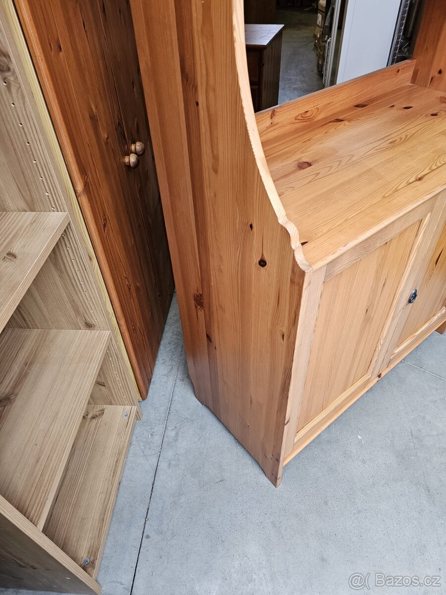 VITRÍNA IKEA LEKSVIK - 5