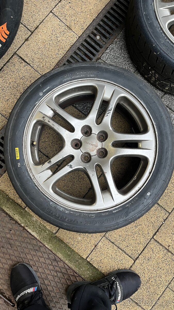 disky subaru 5x100 R17 se závodními pneu hankook - 5