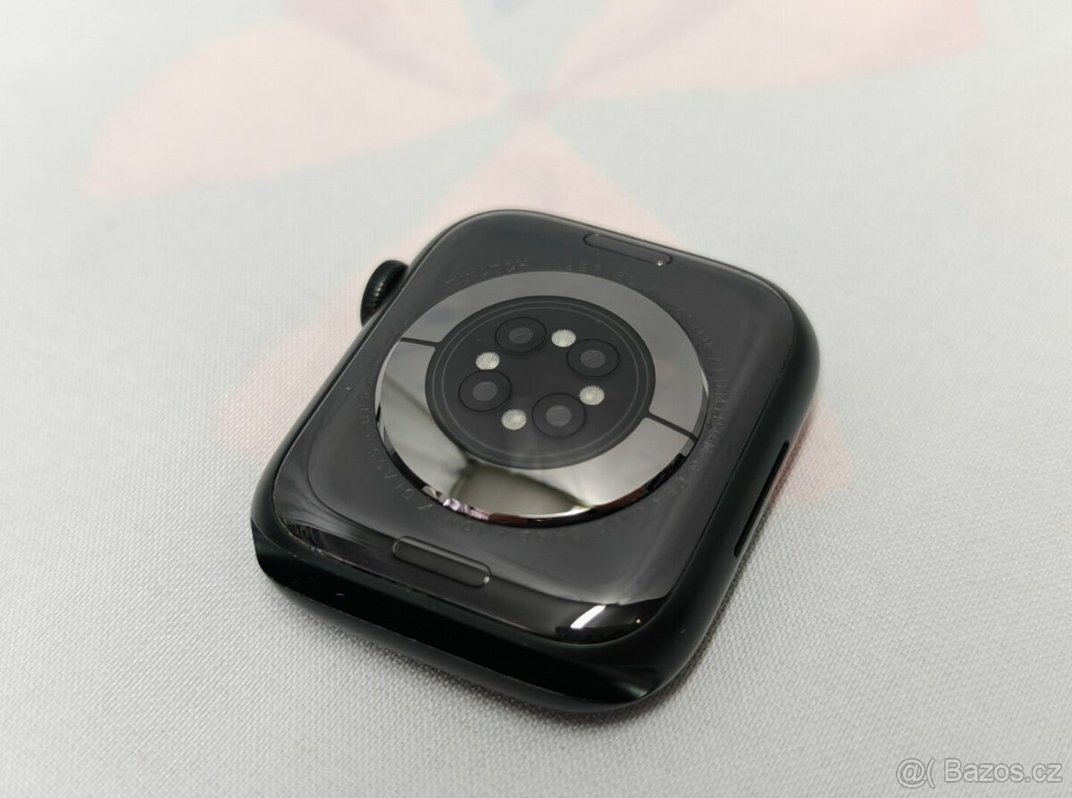 Apple Watch Series 7 45mm - 5