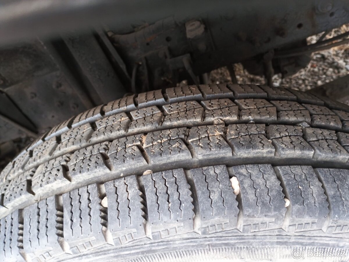 Náhradní díly - 5