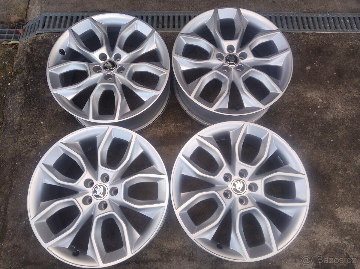 Prodám originální sadu disků Škoda Scala/Kamiq R18 - 5