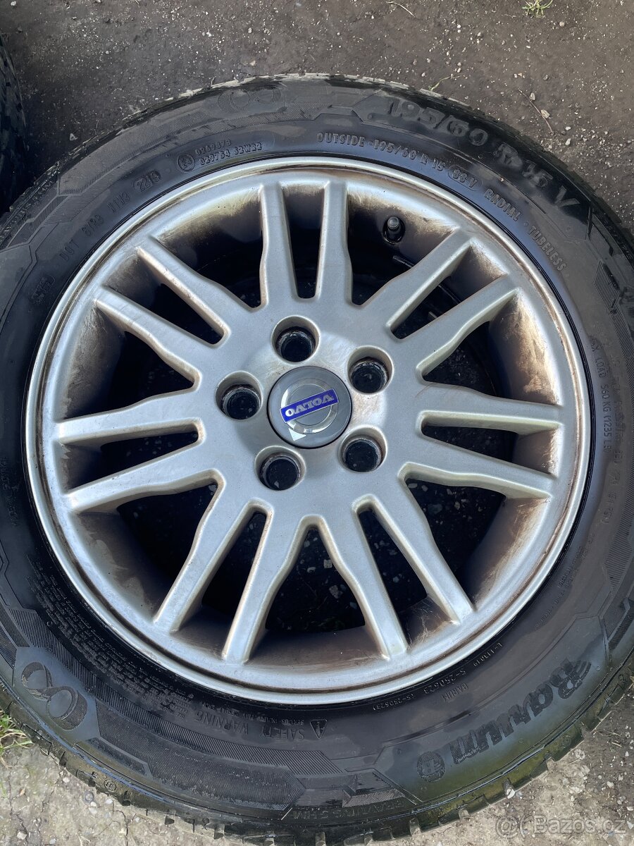 Litá kola 15” s pneu na Volvo V50 – Plzeň - 5