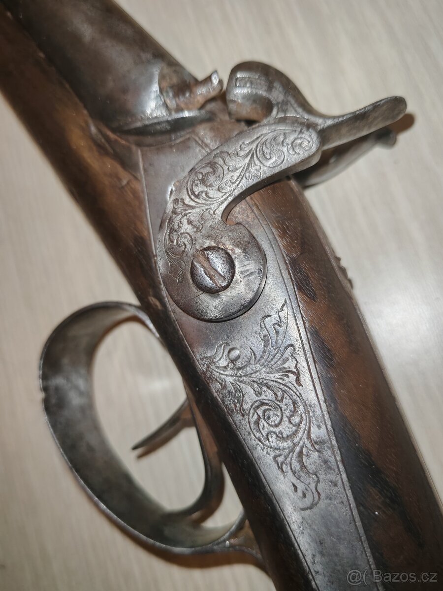 Historická dvouhlavňová brokovnice - 5