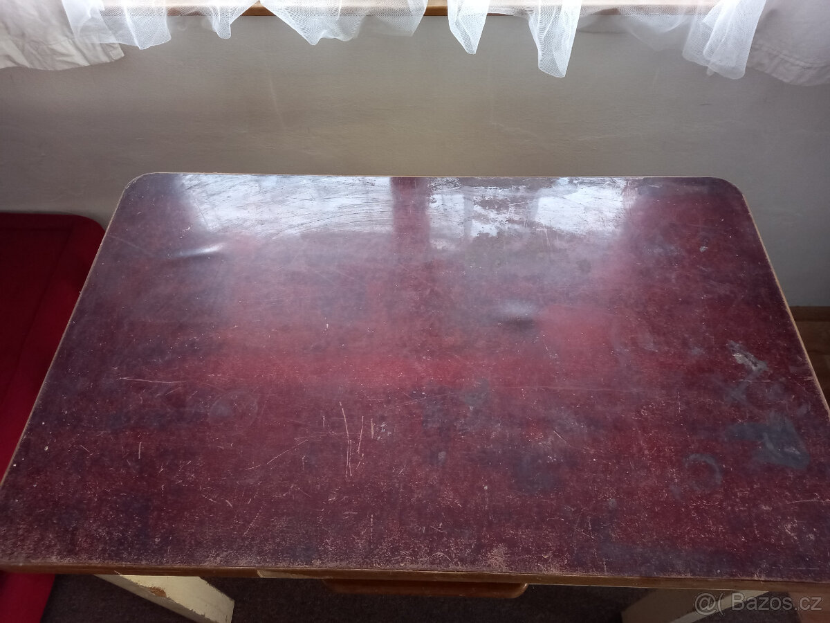 Retro dřevěný kuchyňský stůl - 5