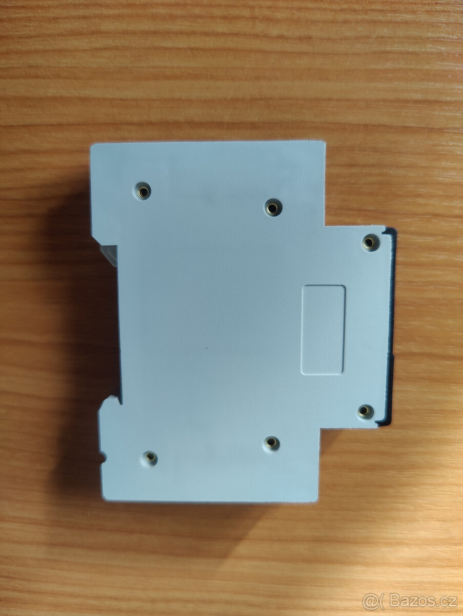 Wi-fi jednofázový jistič 32A TUYA - 5