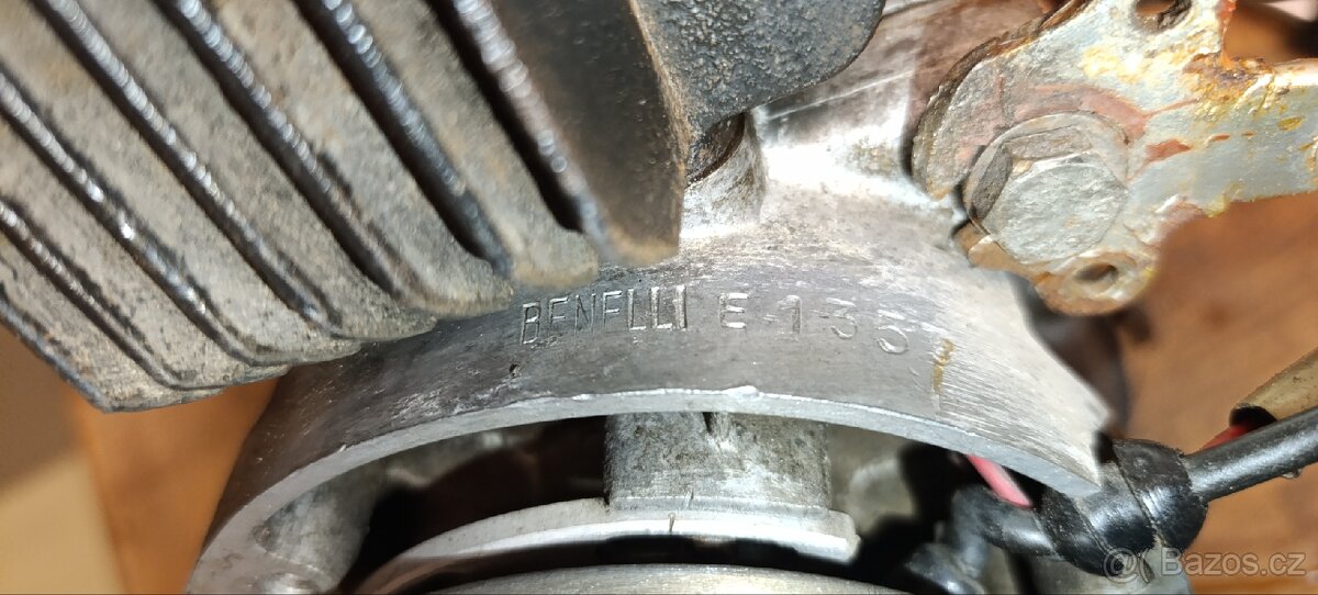 BENELLI 49,9ccm. Motor - 5