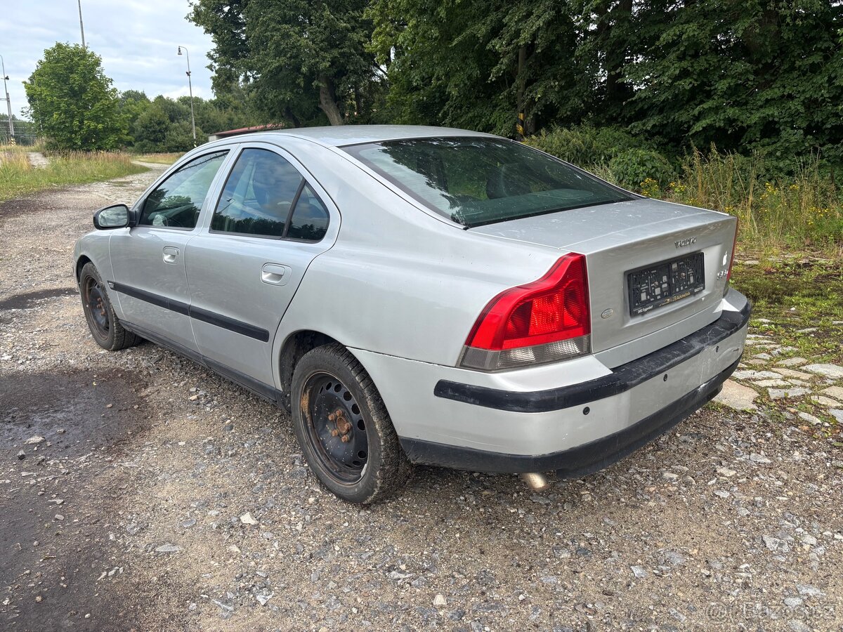 Volvo S60 2.4D 96kW - 5