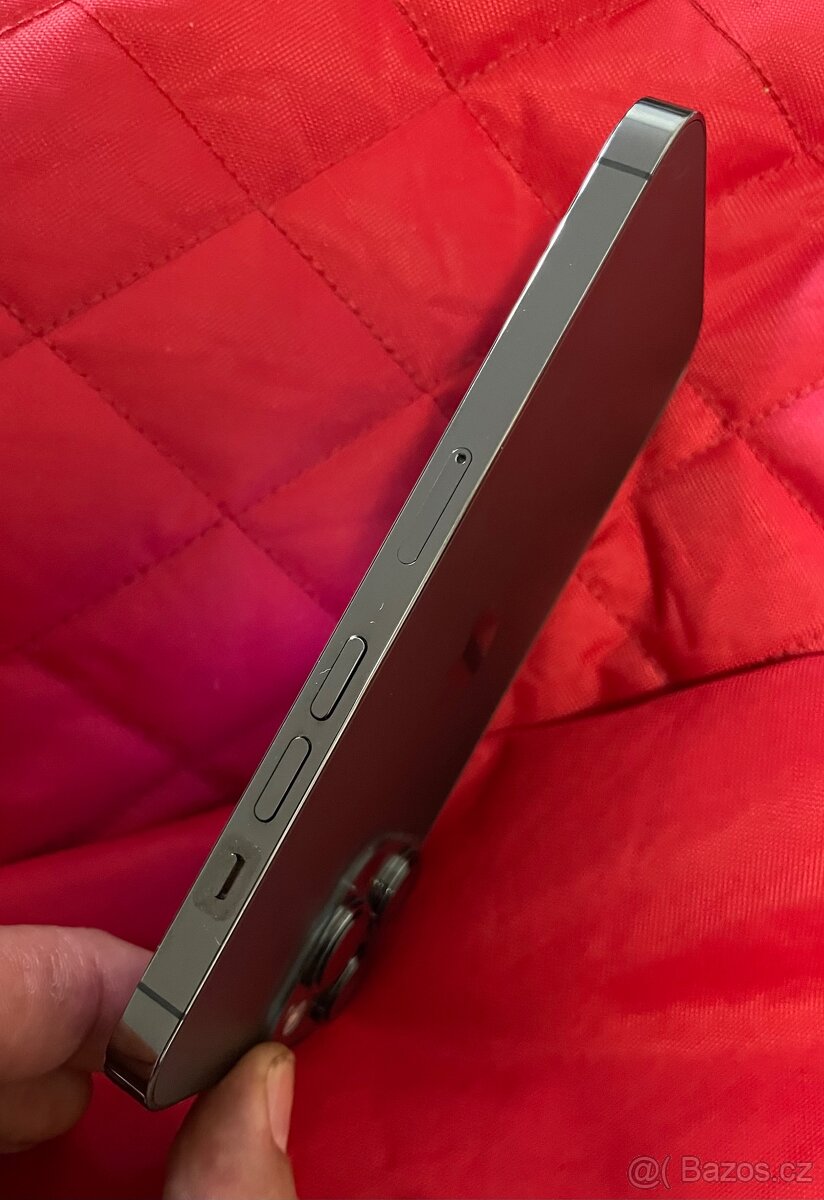 IPhone 13 Pro 512 GB top stav - 5