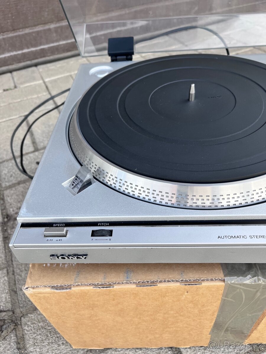 Gramofon SONY PS-242 direct drive + Sanyo MG-09 - 5