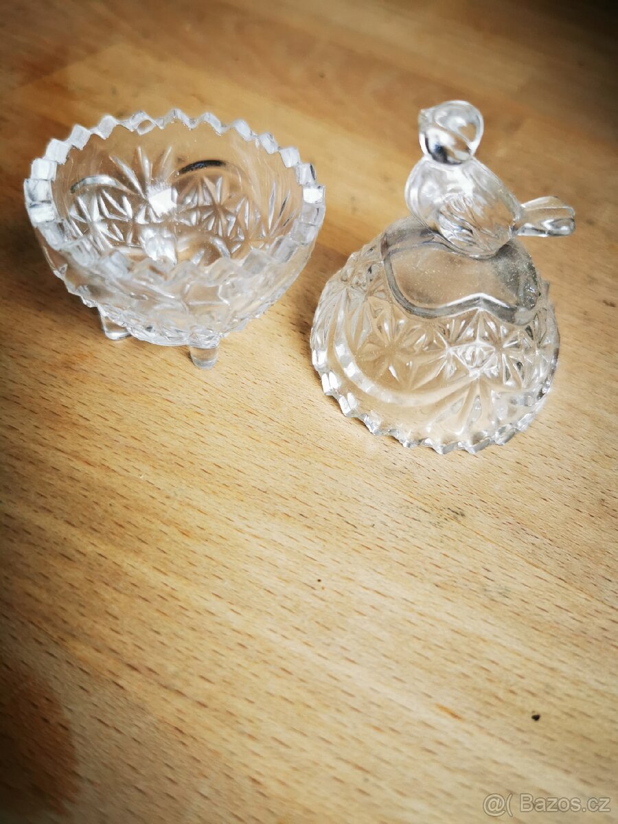 Skleněná ozdobná dóza - 5
