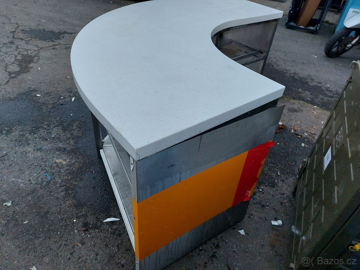 Gastro pracovní stůl, pult, nerezový. - 5