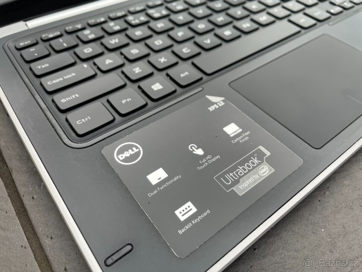svižná dotykovka s otočným FullHD LCD - Dell XPS 12 - 5