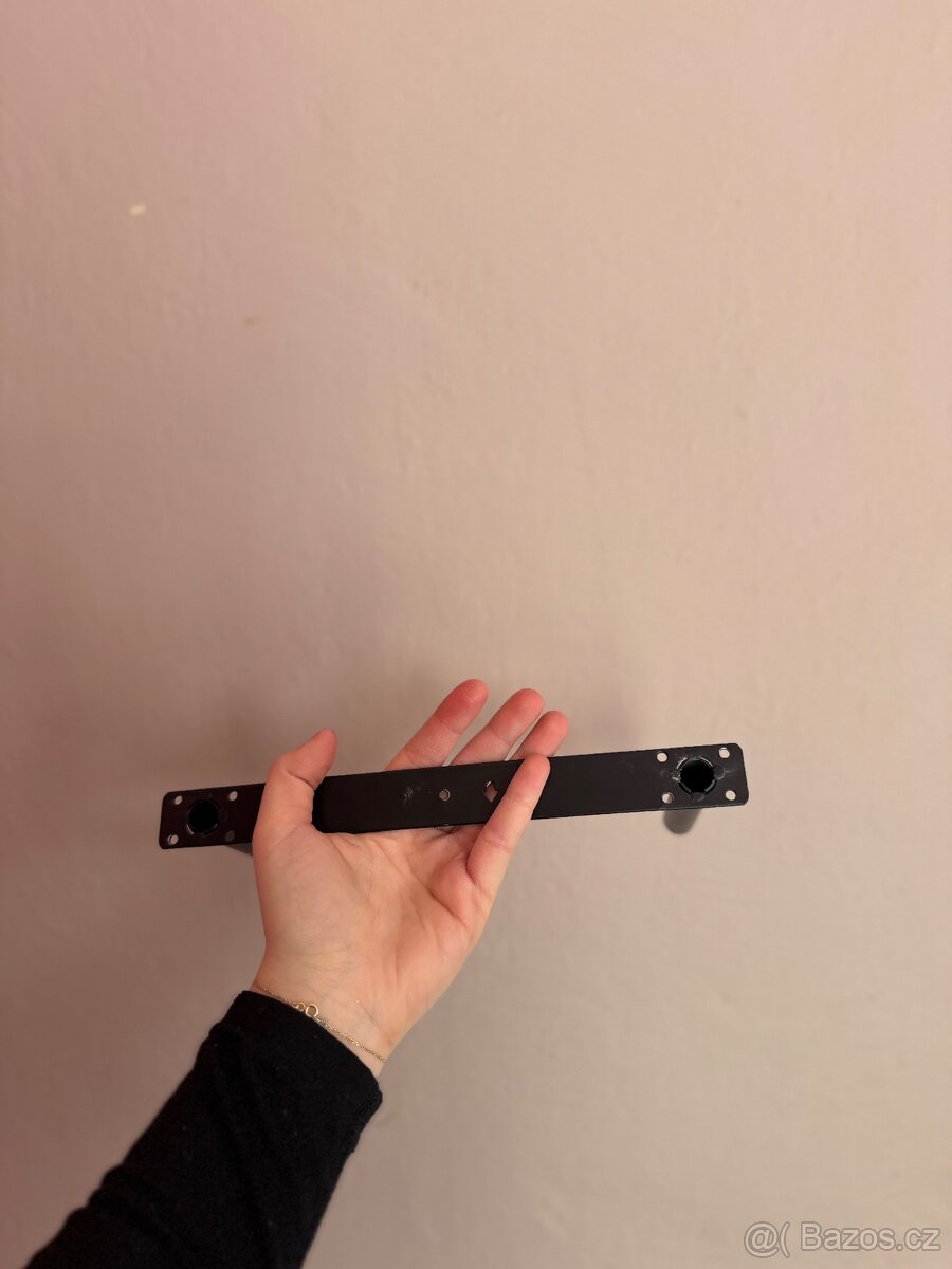 NÁSTĚNNÁ POLICE 4ks - 5