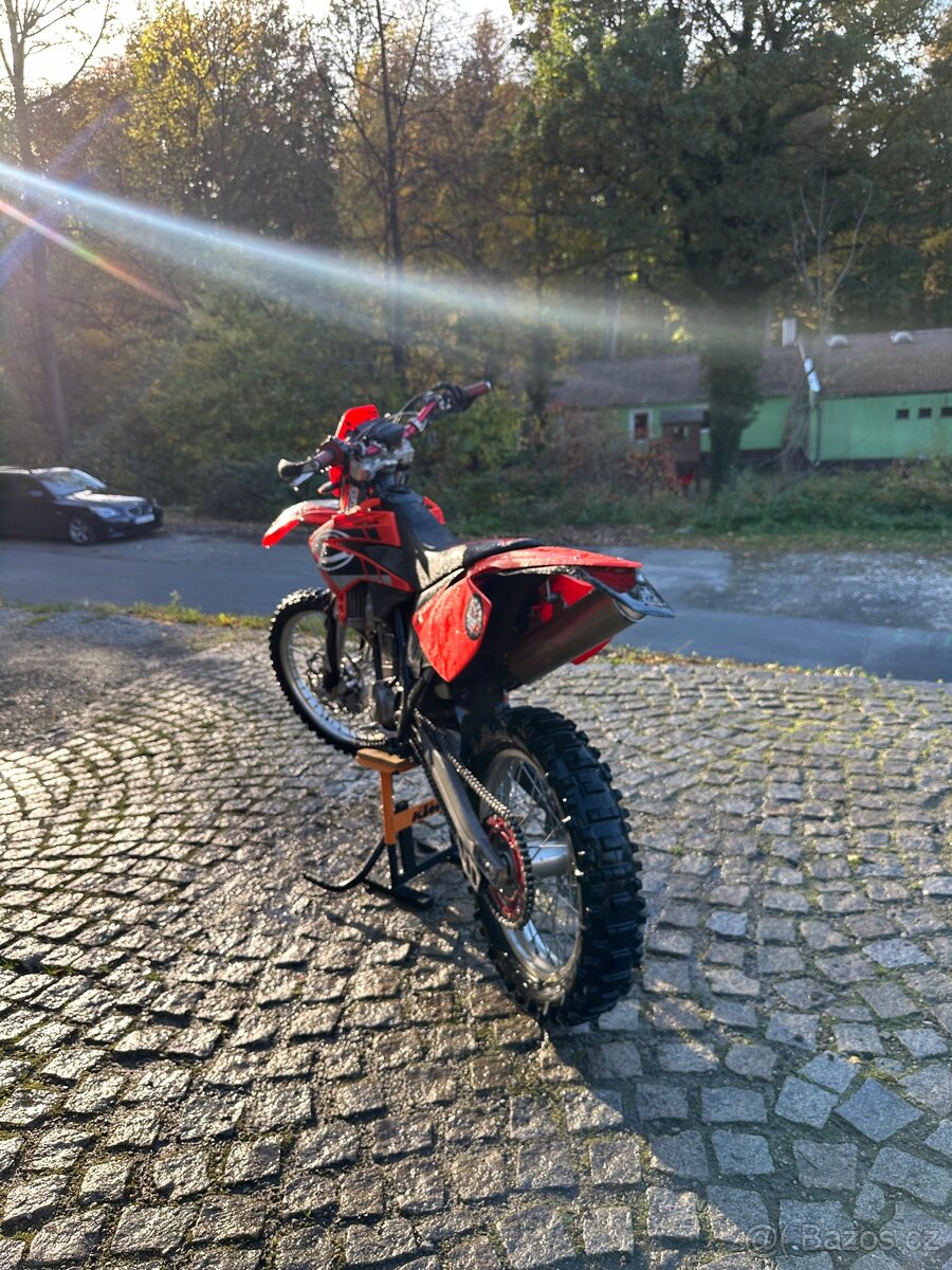 Beta 450RR 2005 (KTM) motor