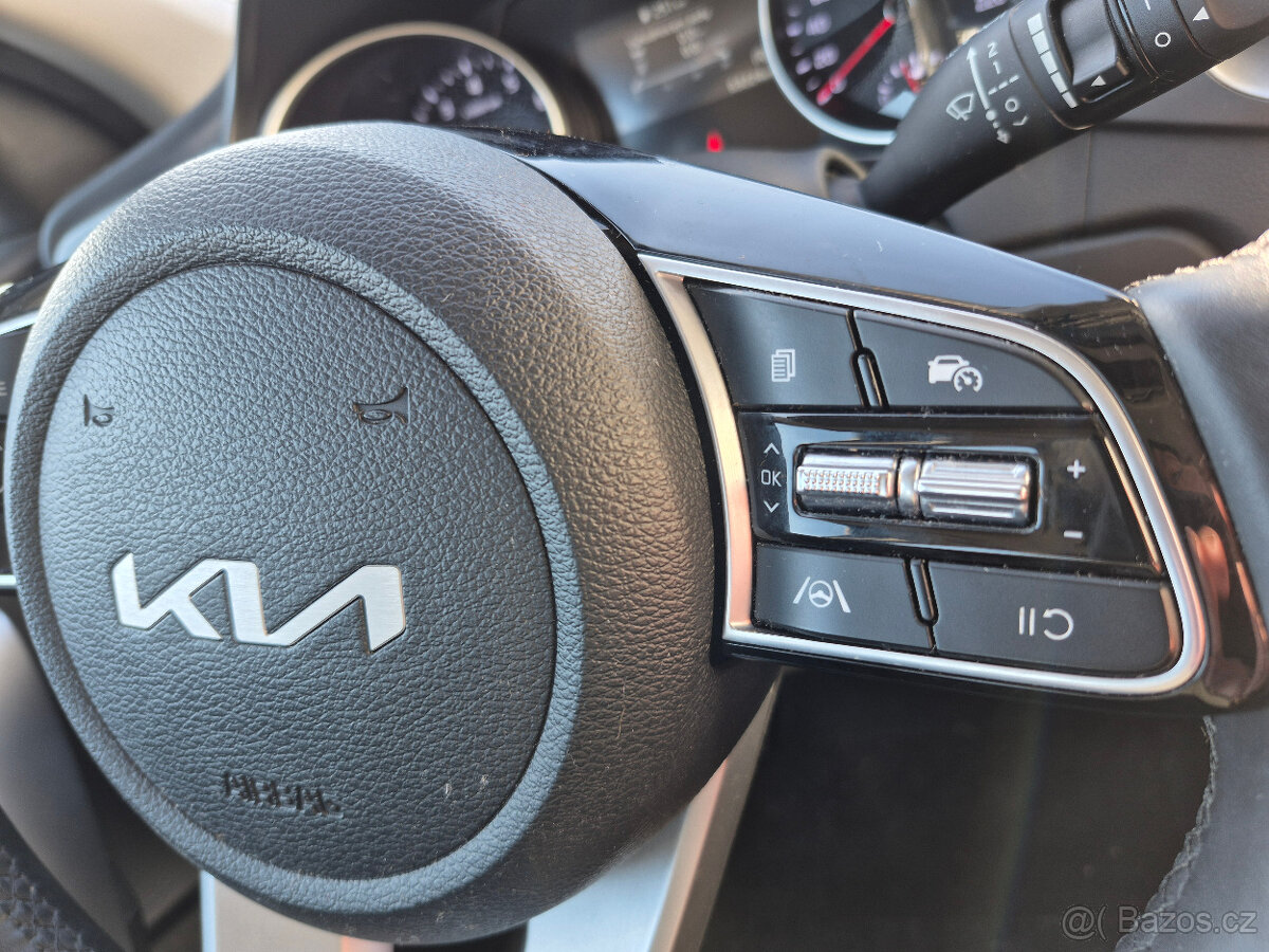 Kia Ceed kombi 1,5 TGDi 118kw, tažné, MY2023, CZ - 5