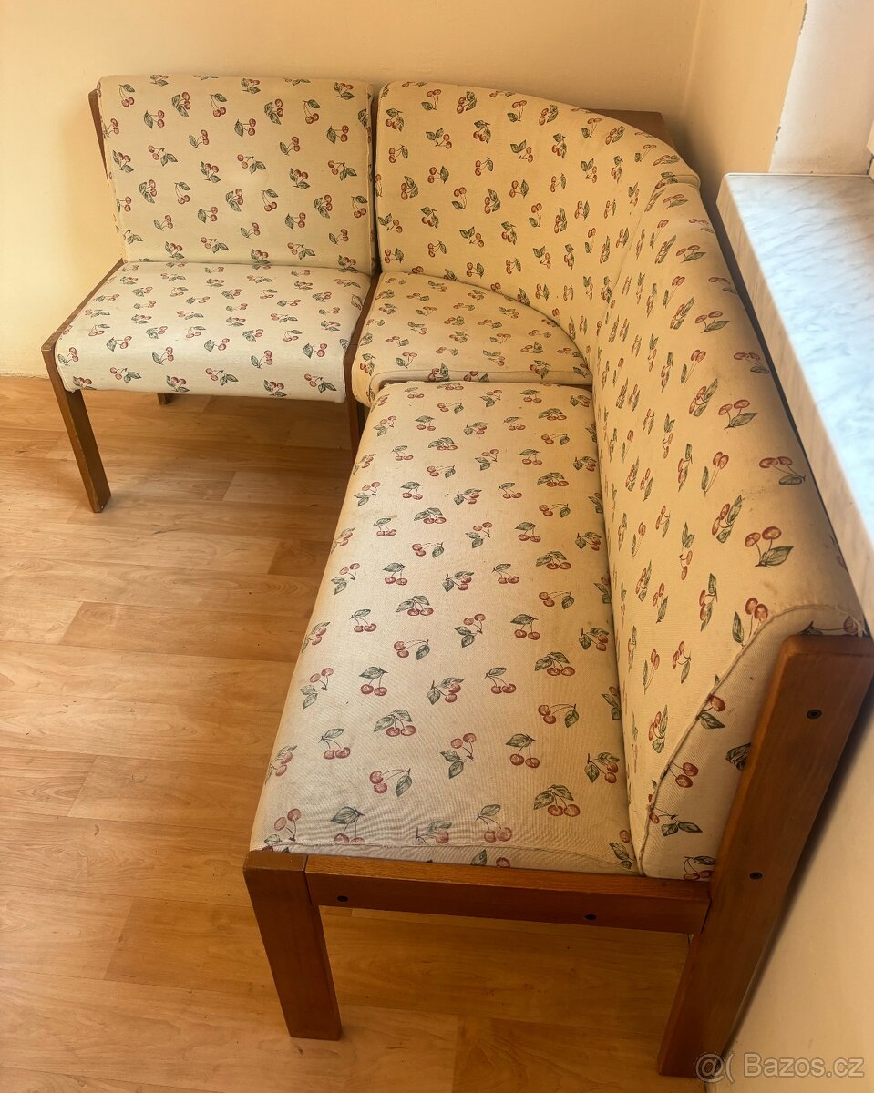 Rohová kuchyňská lavice - 5