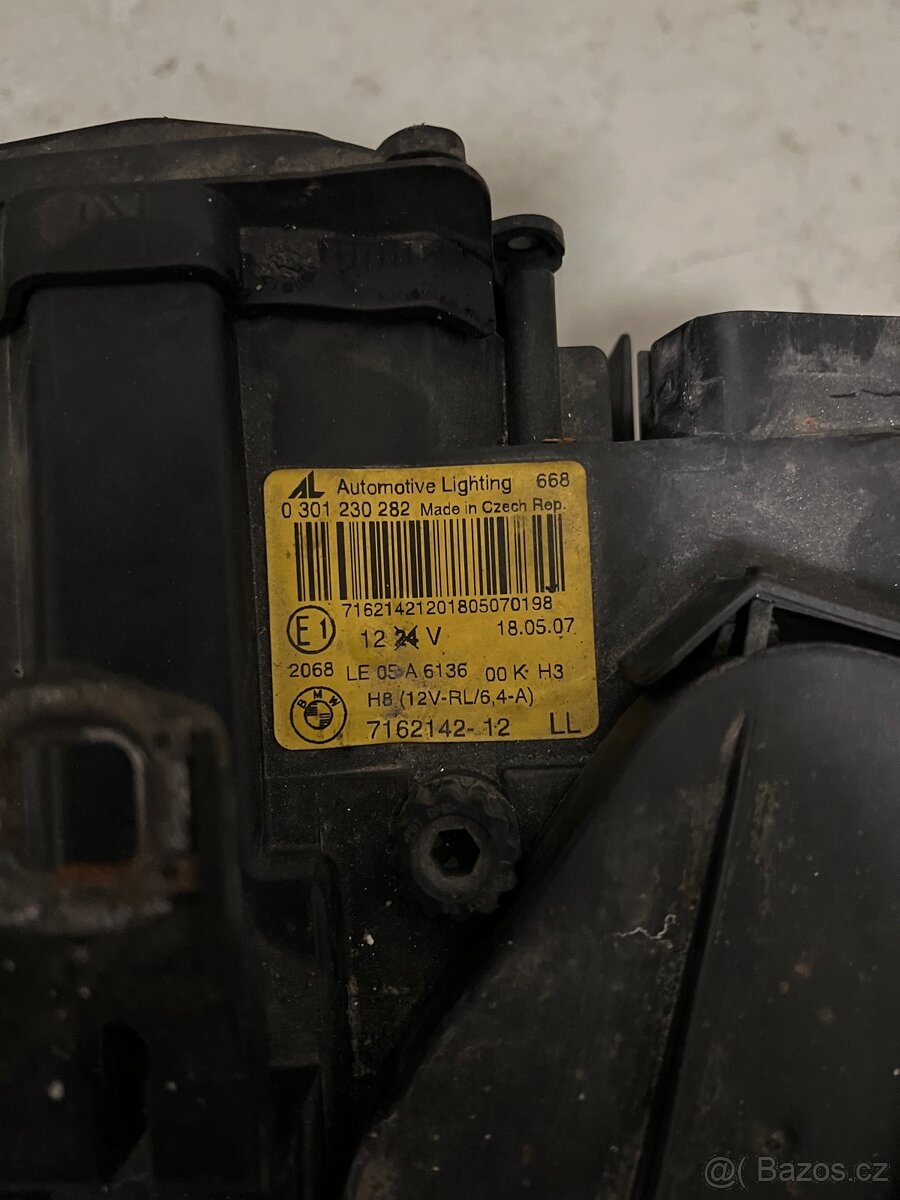 Pravý přední světlomet xenon BMW E92 EU verze - 5