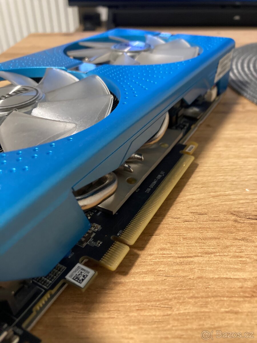 AMD Sapphire RX 590 8Gb Vram - 5