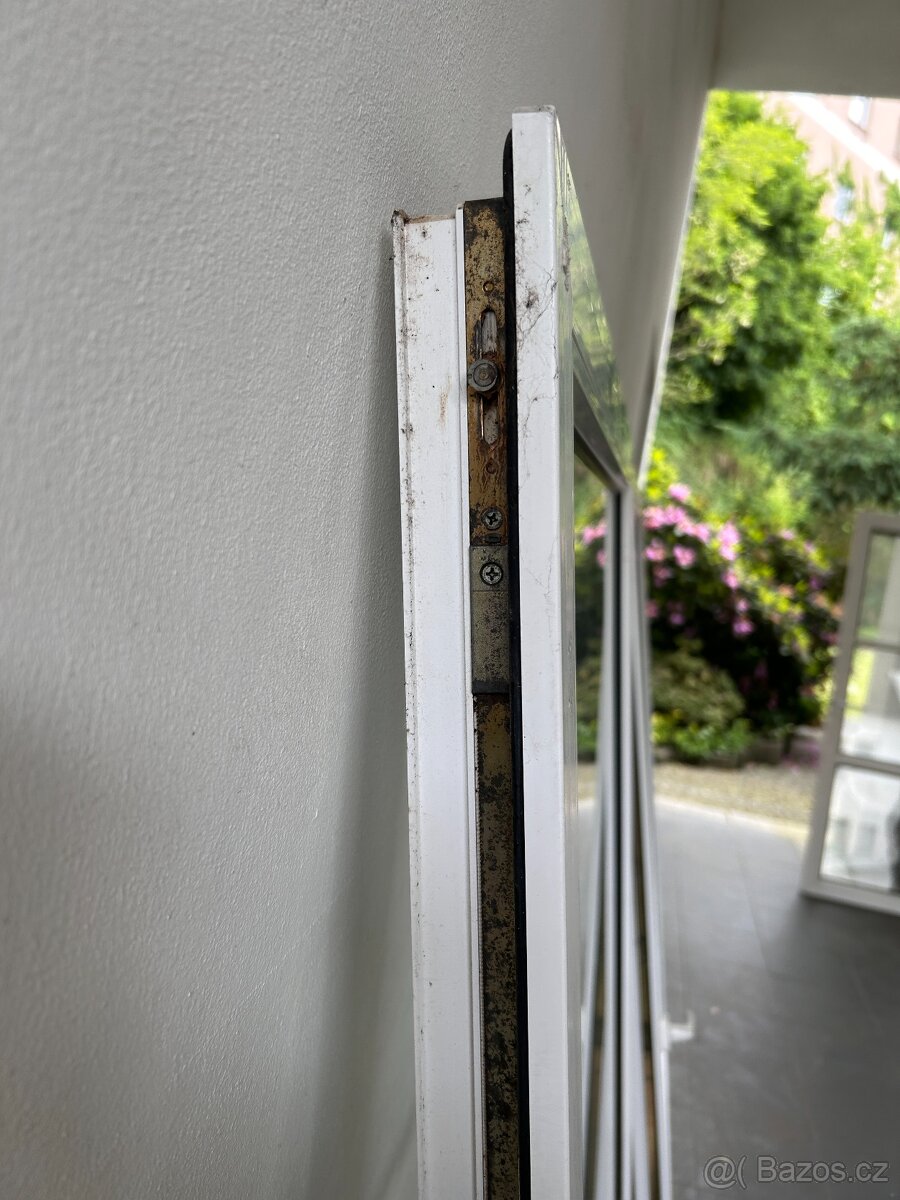 Okno plastové (bez rámu) - 2 kusy - 5