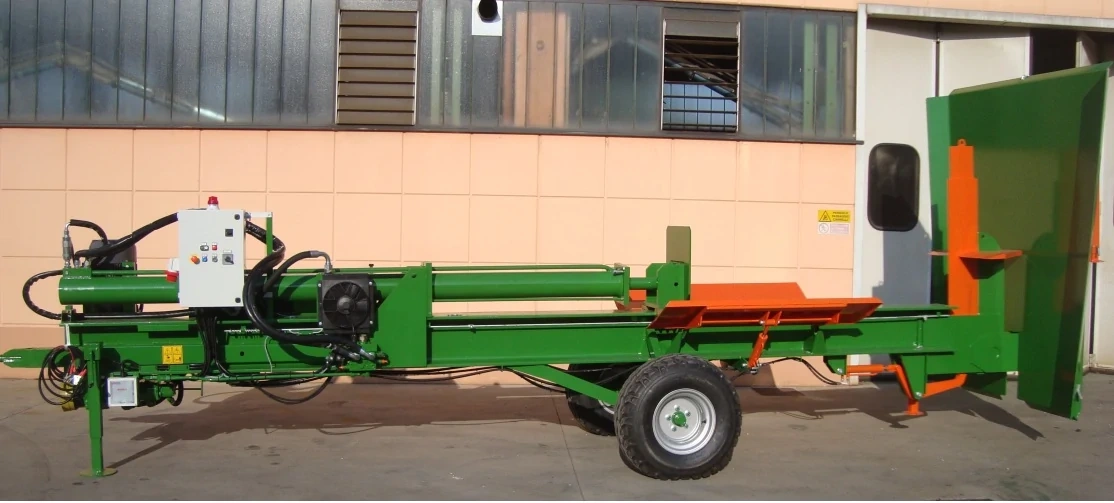 Prodám Štípačku Tark od 30 do 100 cm průměru - 5