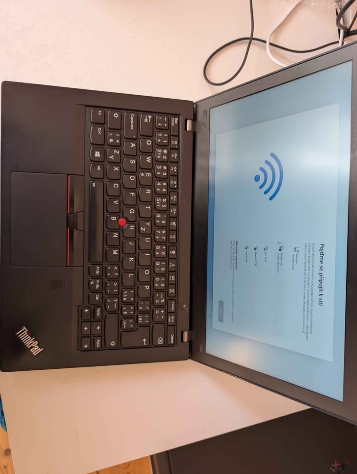 Lenovo ThinkPad X280 - 5