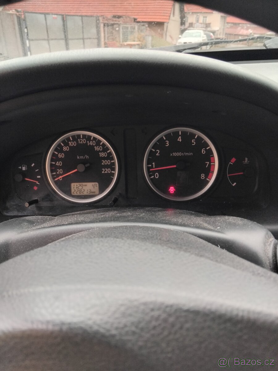 Prodám nissan almera - 5