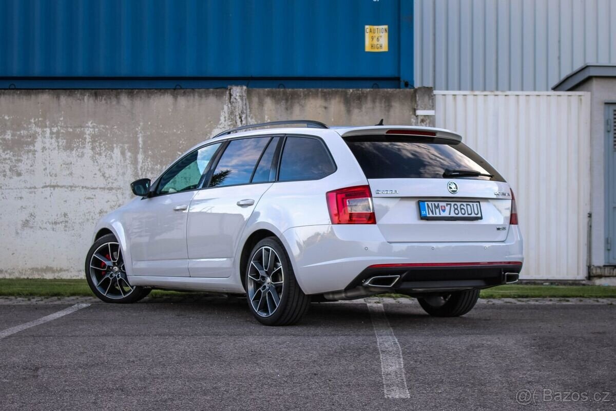 Škoda Octavia Combi 2.0 TDI DPF RS DSG - 5