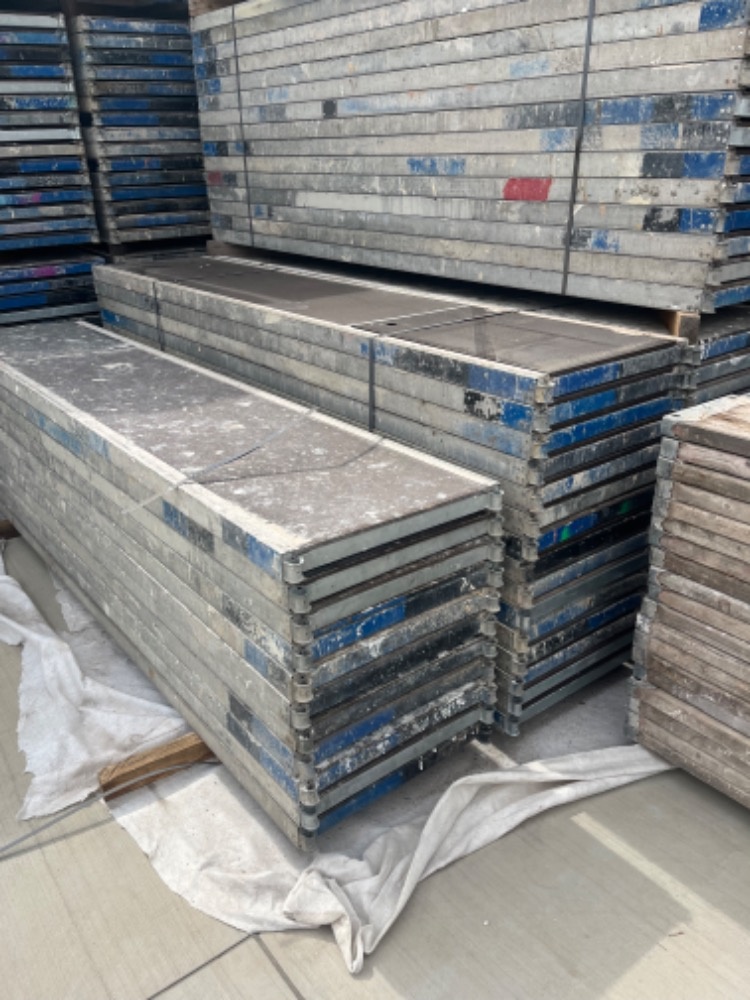 Prodám použité lešení Plettac/MJ UNI - 5