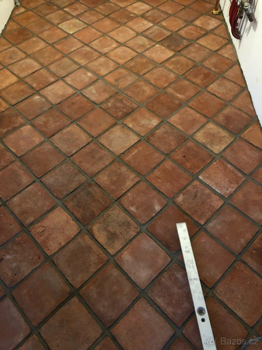Půdovky-stará cihlová dlažba 9 - 5