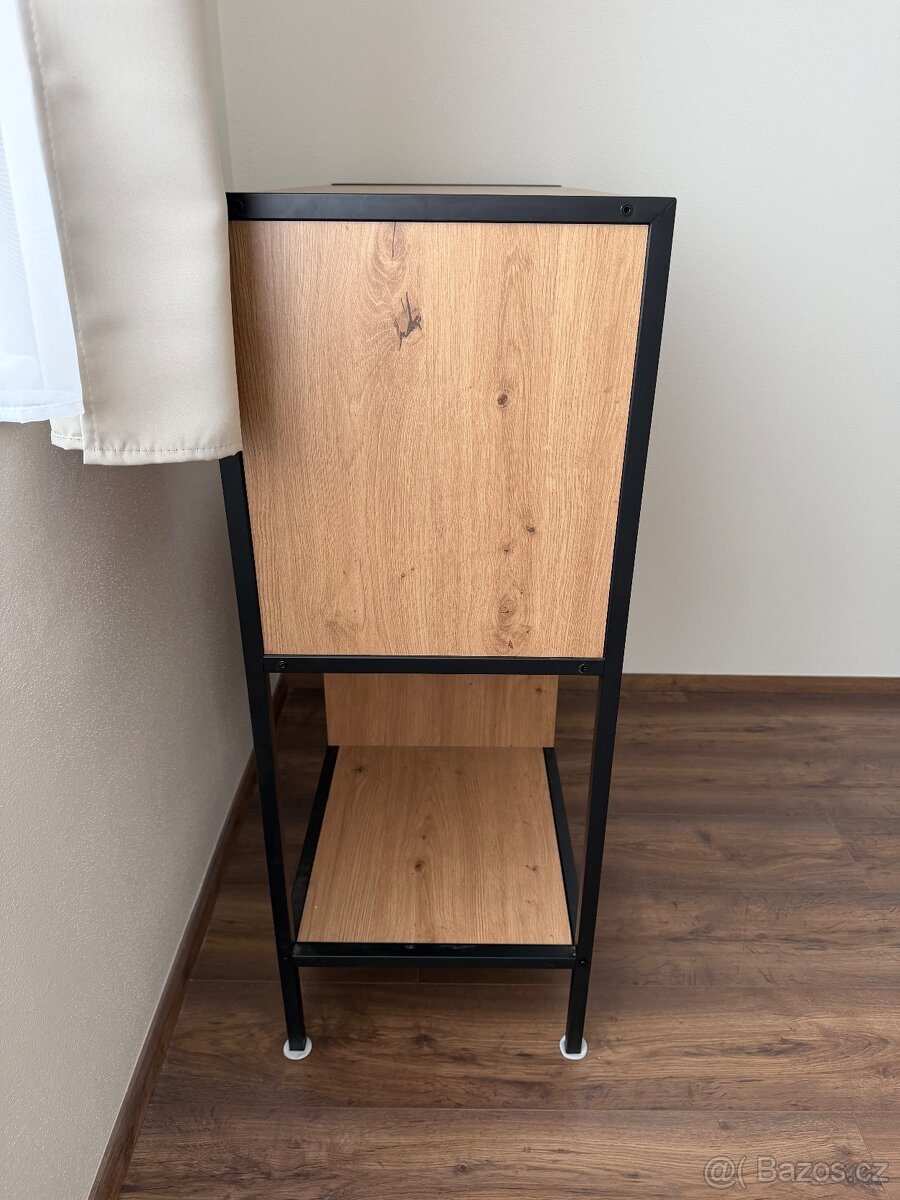 Komoda/regál - 5