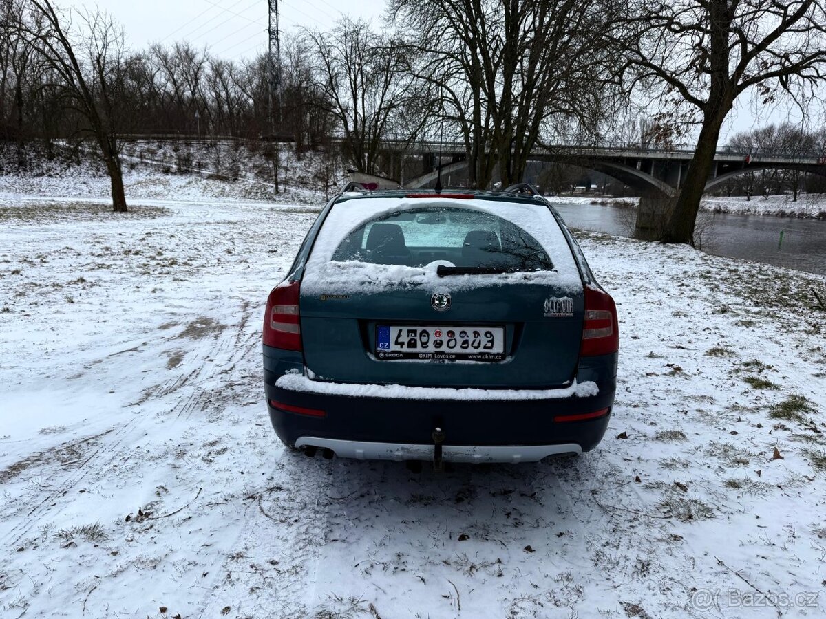 Škoda Octavia Scout 4x4 TDi - 5