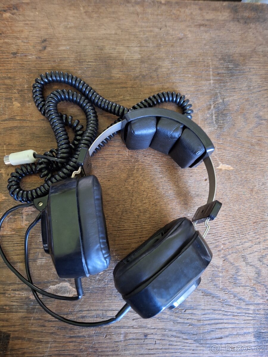 Sluchátka ARF 300. - 5