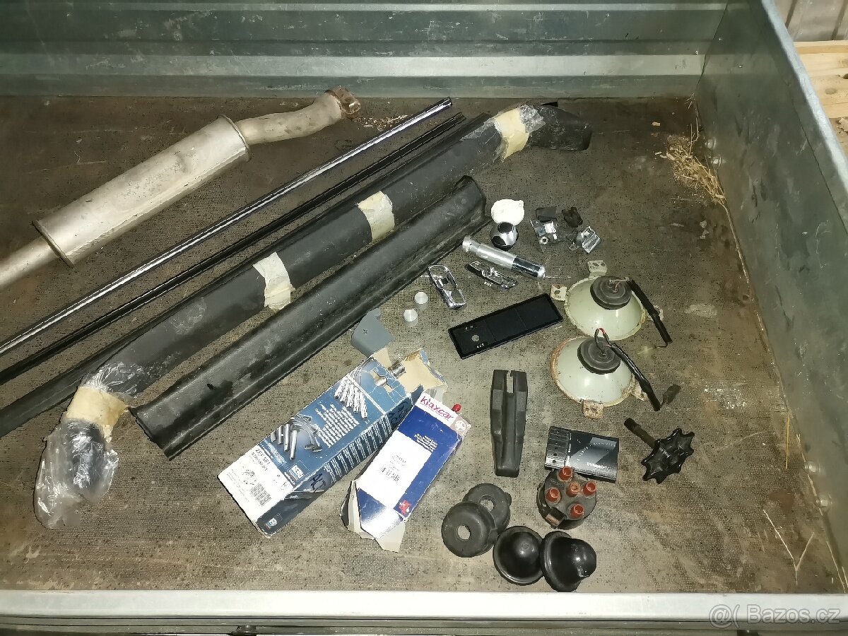 VW Golf 1 cabrio karmann díly - 5